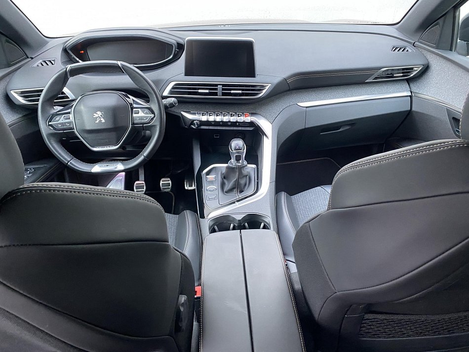 Peugeot 3008 1.2 PT GT Line