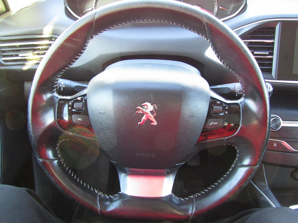 Peugeot 308 1.5 BlueHDi 