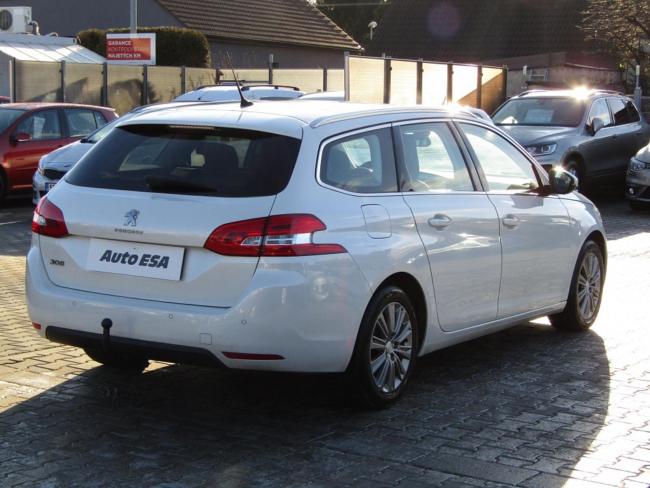 Peugeot 308 1.5 BlueHDi 