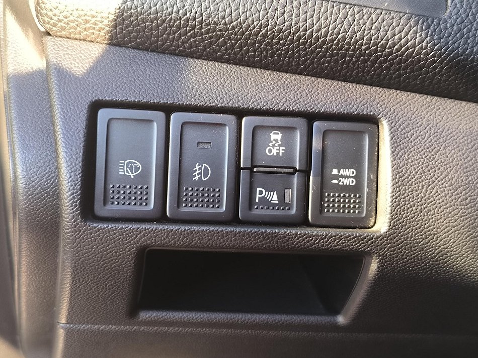 Suzuki KIZASHI 2.4VVT  4x4