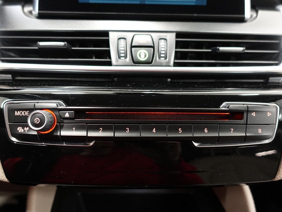 BMW Řada 2 2.0d  220d xDrive