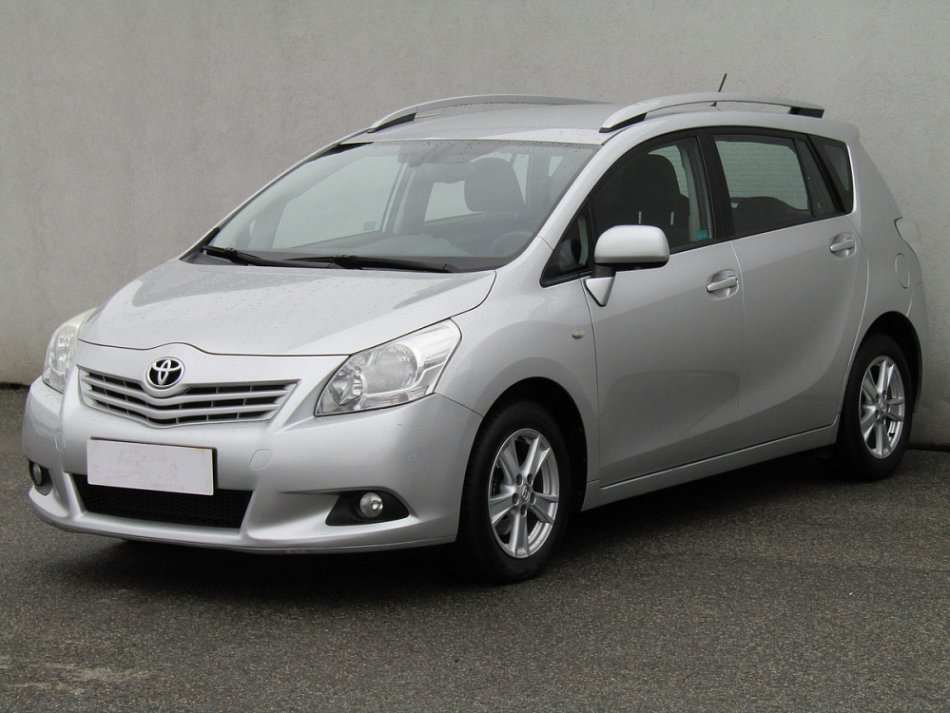 Toyota Verso 2.0 D 