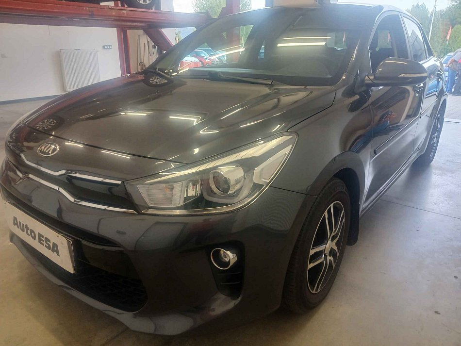 Kia Rio 1.4i 