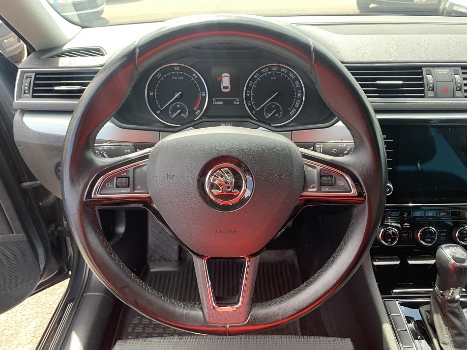 Škoda Superb III 2.0 TDI Ambiente