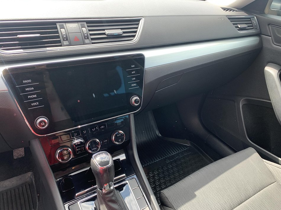 Škoda Superb III 2.0 TDI Ambiente