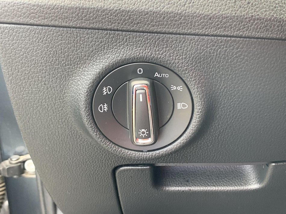 Škoda Superb III 2.0 TDI Ambiente