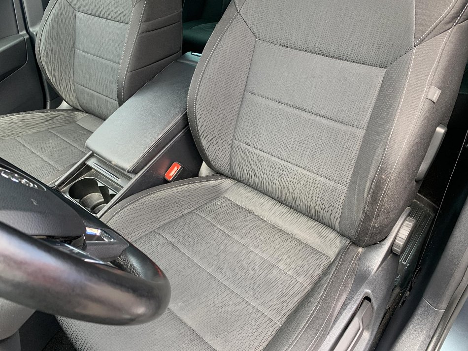 Škoda Superb III 2.0 TDI Ambiente