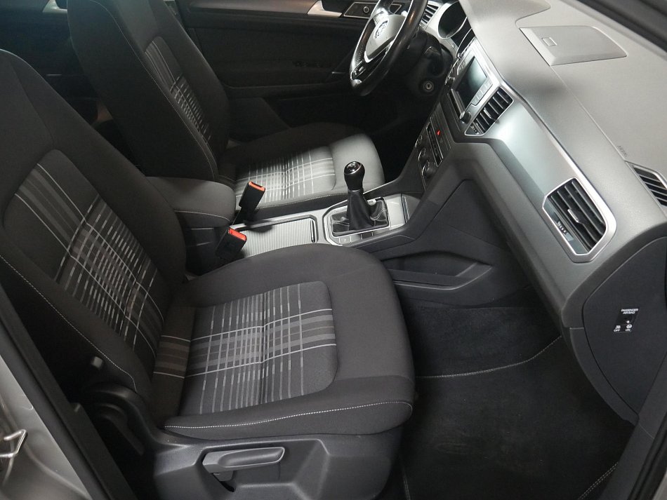 Volkswagen Sportsvan 1.6 TDi 