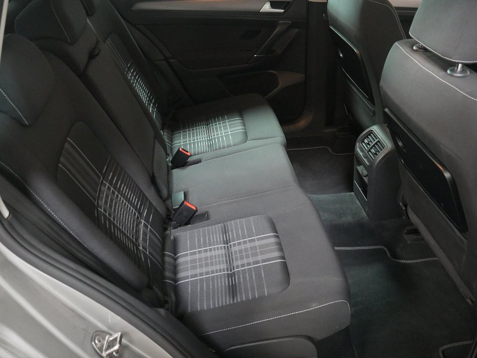 Volkswagen Sportsvan 1.6 TDi 