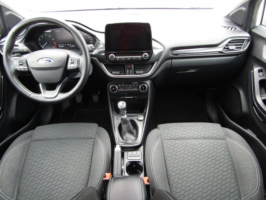 Ford Puma 1.0 EB Titanium