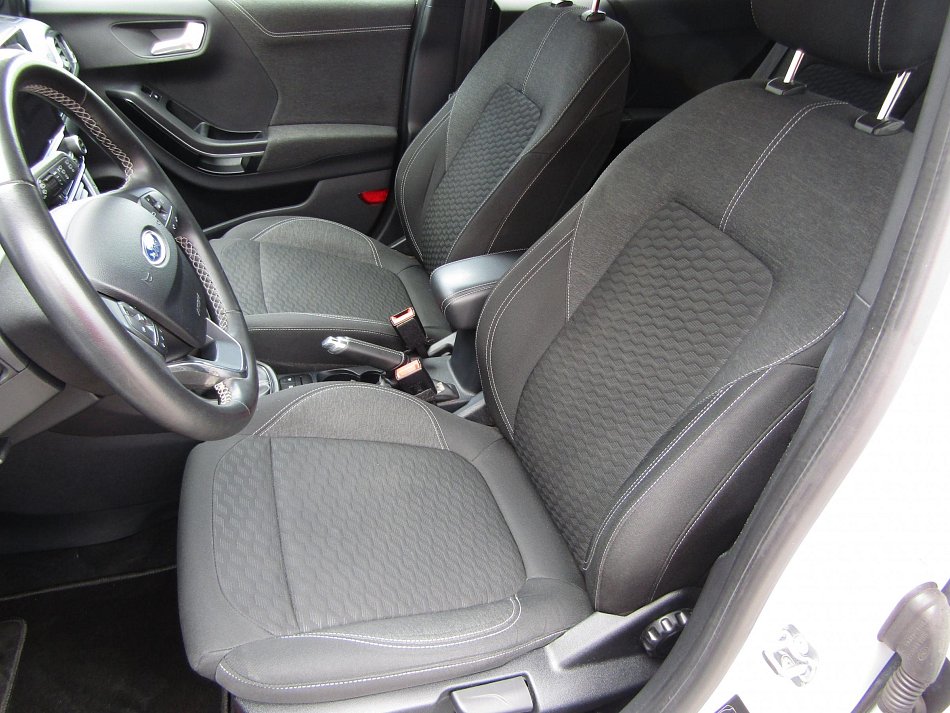 Ford Puma 1.0 EB Titanium