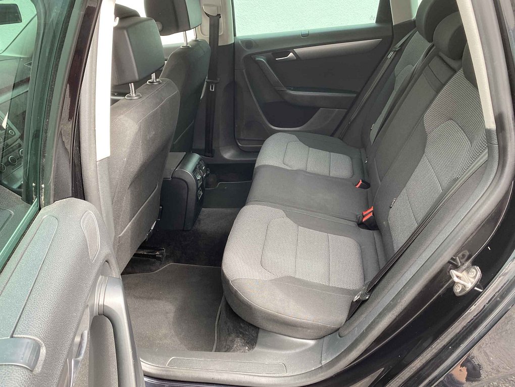 Volkswagen Passat 2.0 TDi Highline