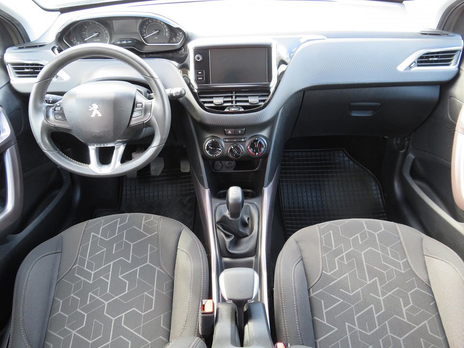 Peugeot 2008 1.2 PT Active