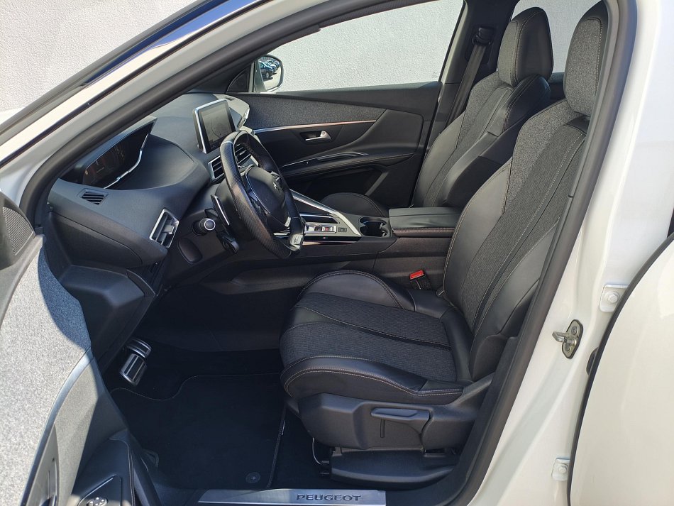 Peugeot 3008 1.5 HDi GT Line