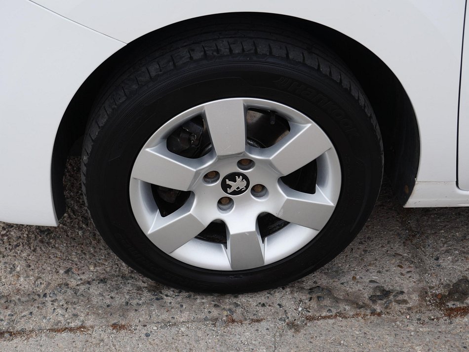 Peugeot 5008 1.2 PureTech 