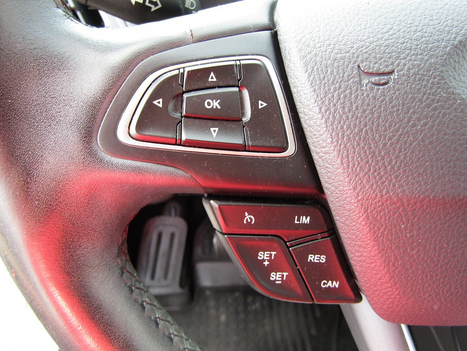 Ford Kuga 1.5 EB 