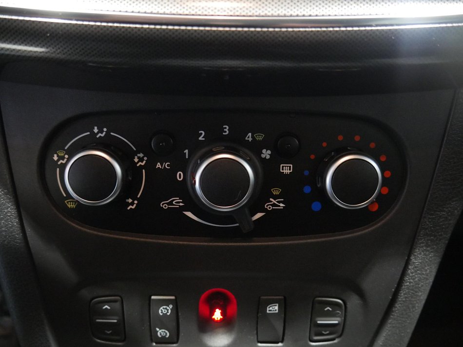 Dacia Logan 0.9 TCE  Stepway