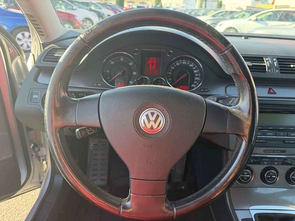 Volkswagen Passat 1.9TDi 
