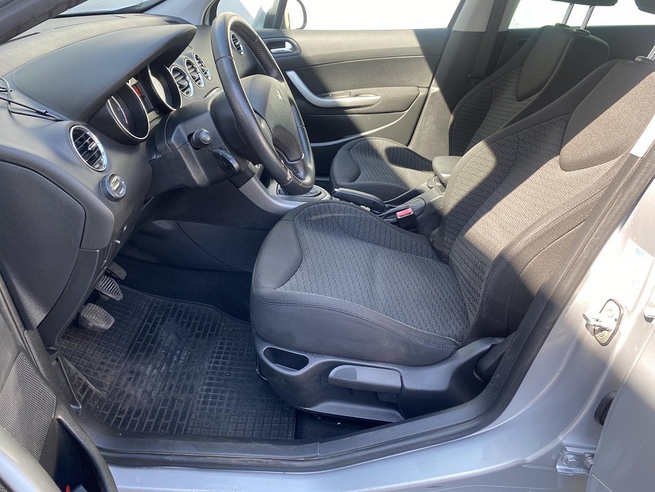 Peugeot 308 1.6 VTi Premium SW