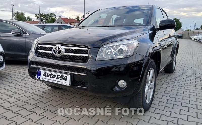 Toyota RAV4 2.2 D4-D  4x4