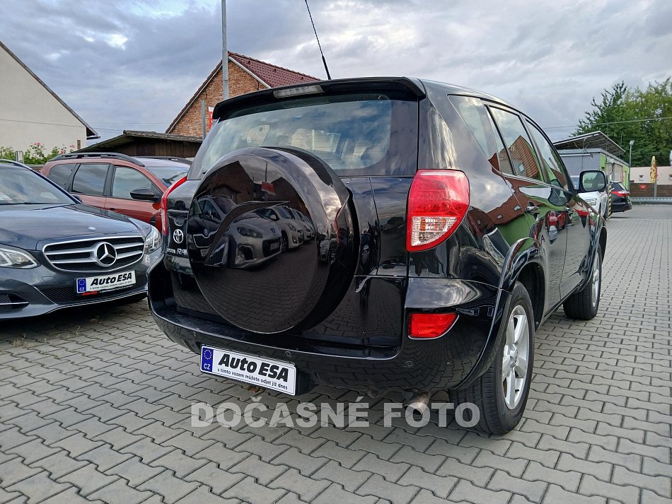 Toyota RAV4 2.2 D4-D  4x4