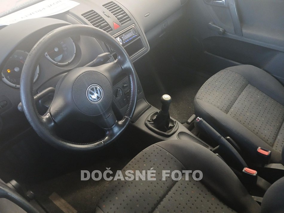 Volkswagen Polo 1.0 