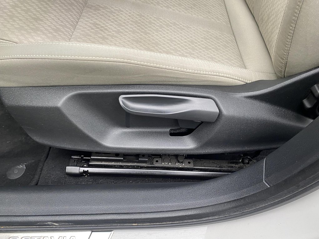 Škoda Octavia IV 2.0 TDi Style