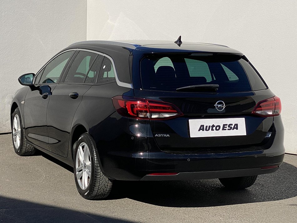 Opel Astra 1.6 CDTi Innovation