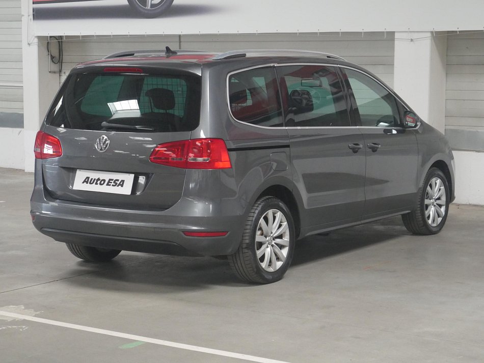 Volkswagen Sharan 2.0 TDi Highline