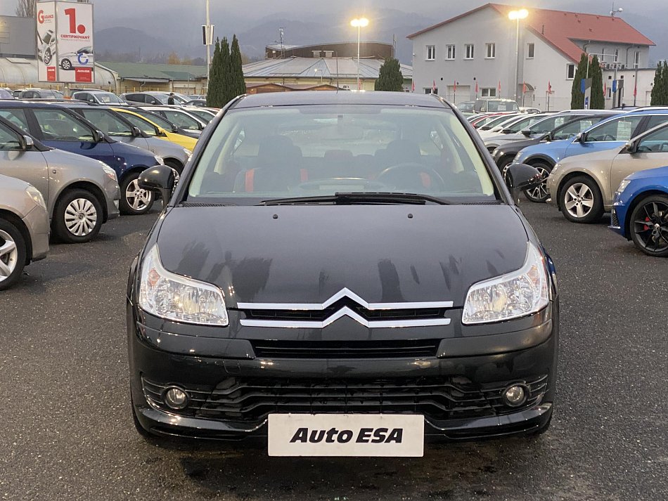 Citroën C4 1.4i 