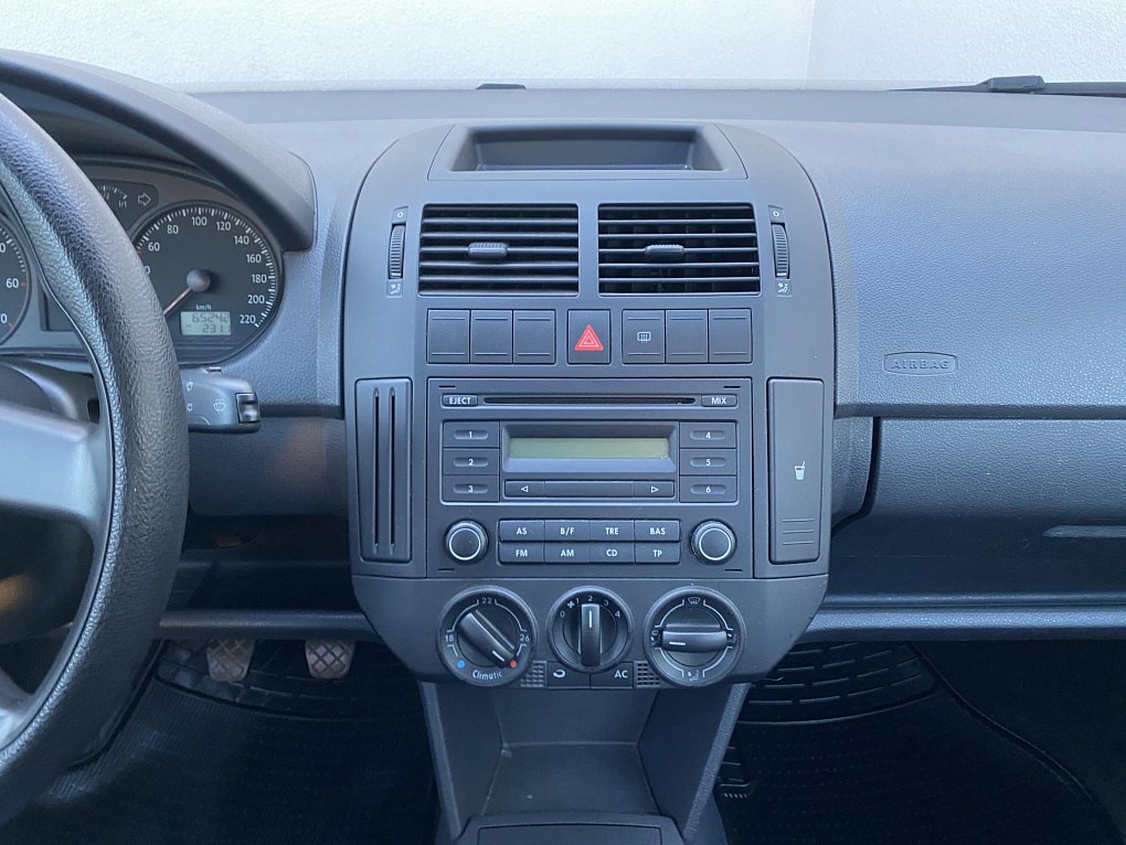 Volkswagen Polo 1.2 i 