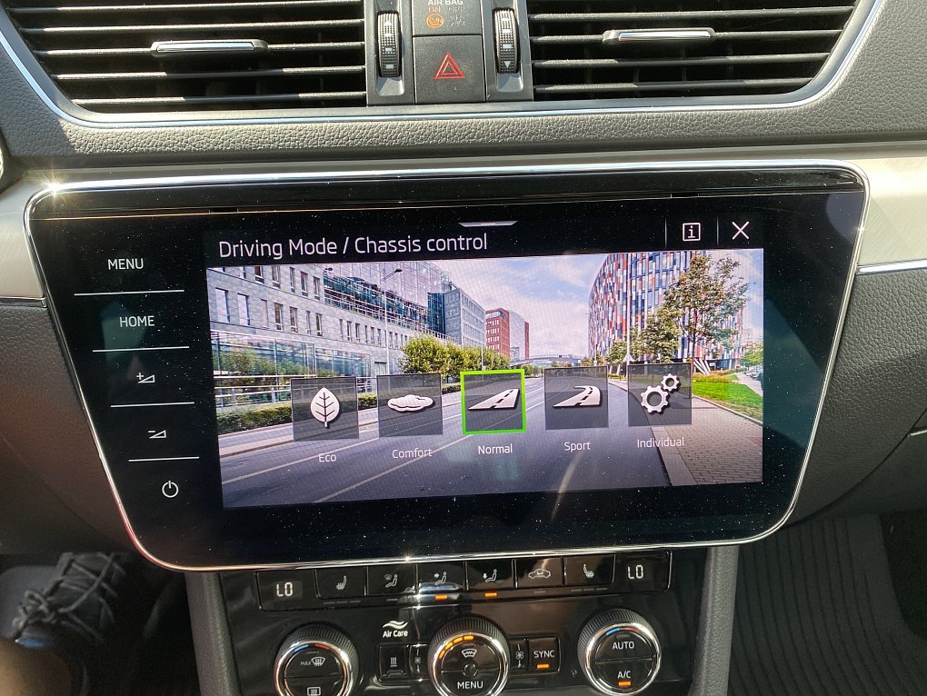 Škoda Superb III 2.0 TDi L&K 4x4