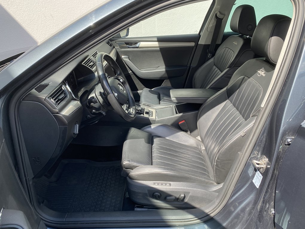 Škoda Superb III 2.0 TDi L&K 4x4