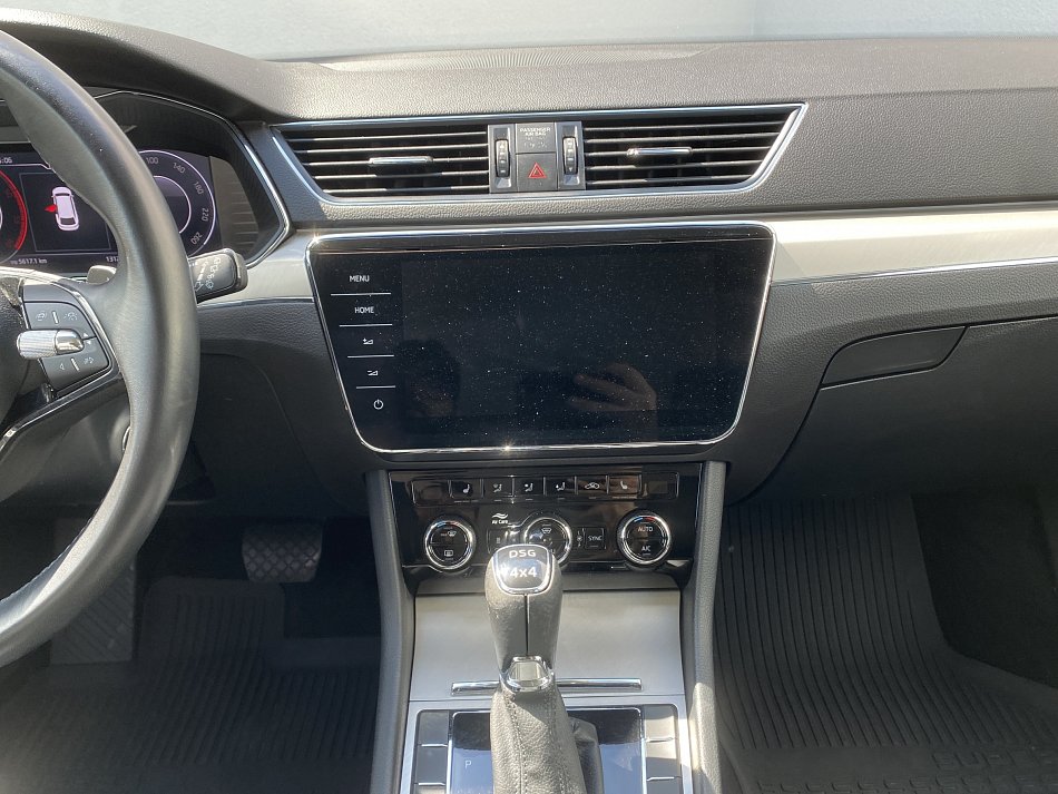 Škoda Superb III 2.0 TDi L&K 4x4