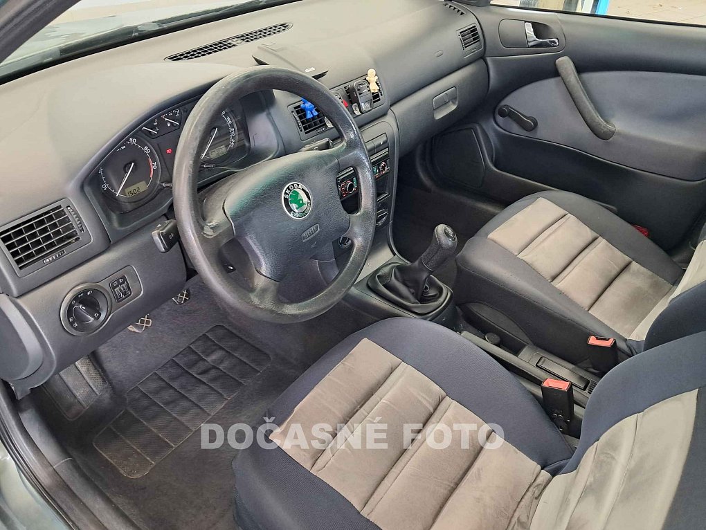 Škoda Octavia 1.6I 