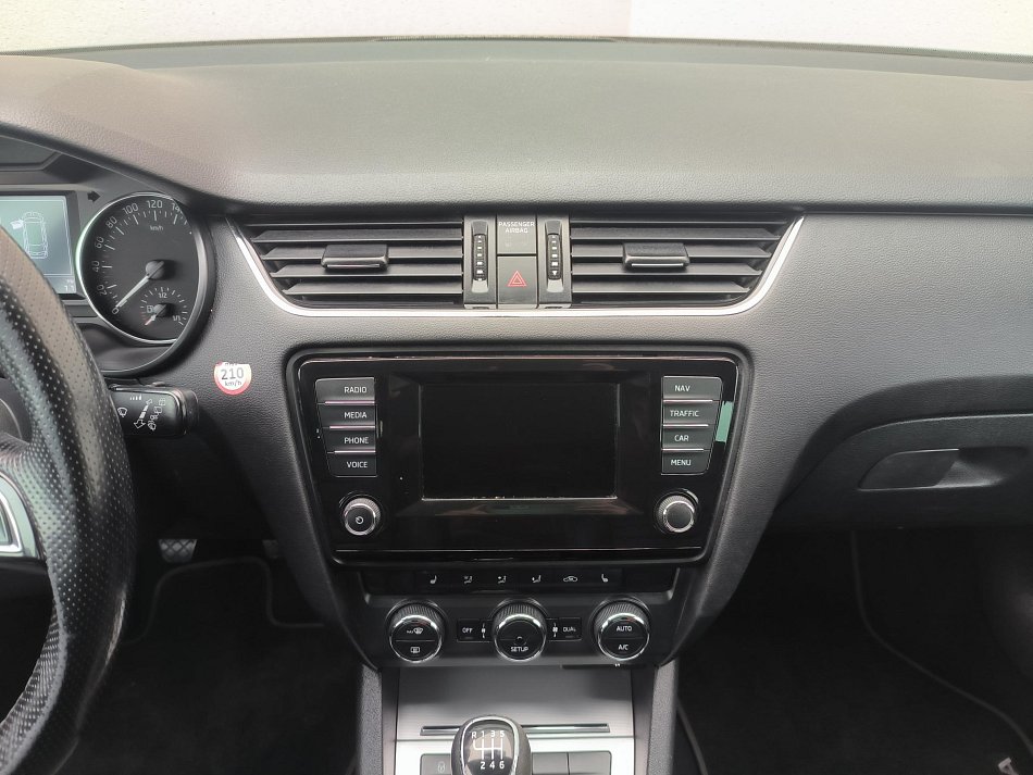 Škoda Octavia III 2.0 TDi Elegance