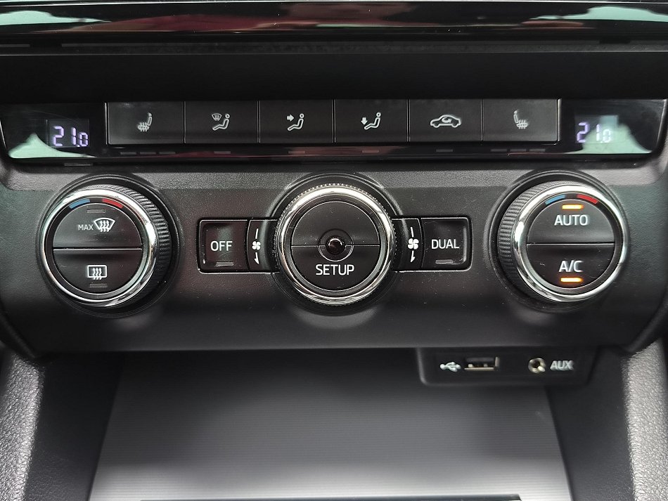 Škoda Octavia III 2.0 TDi Elegance
