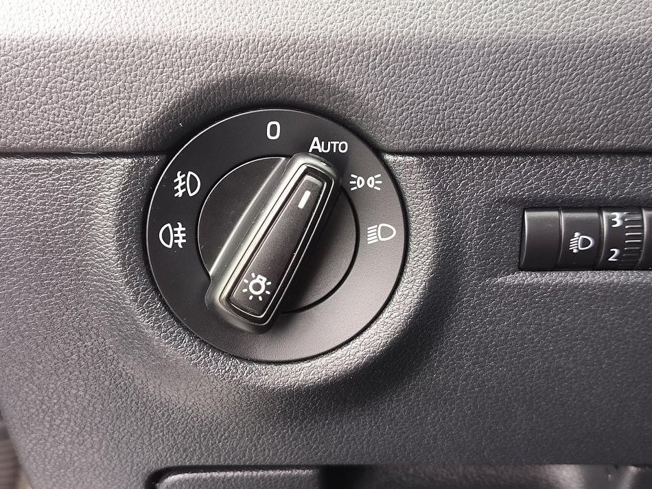 Škoda Octavia III 2.0 TDi Elegance