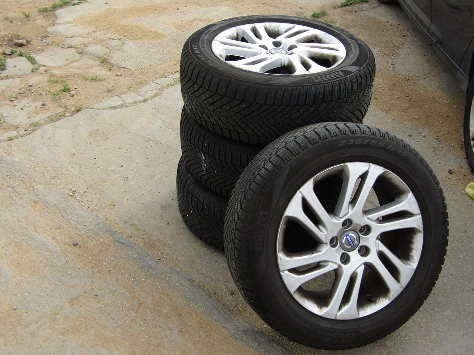 Volvo V60 2.0 D4  Cross Country
