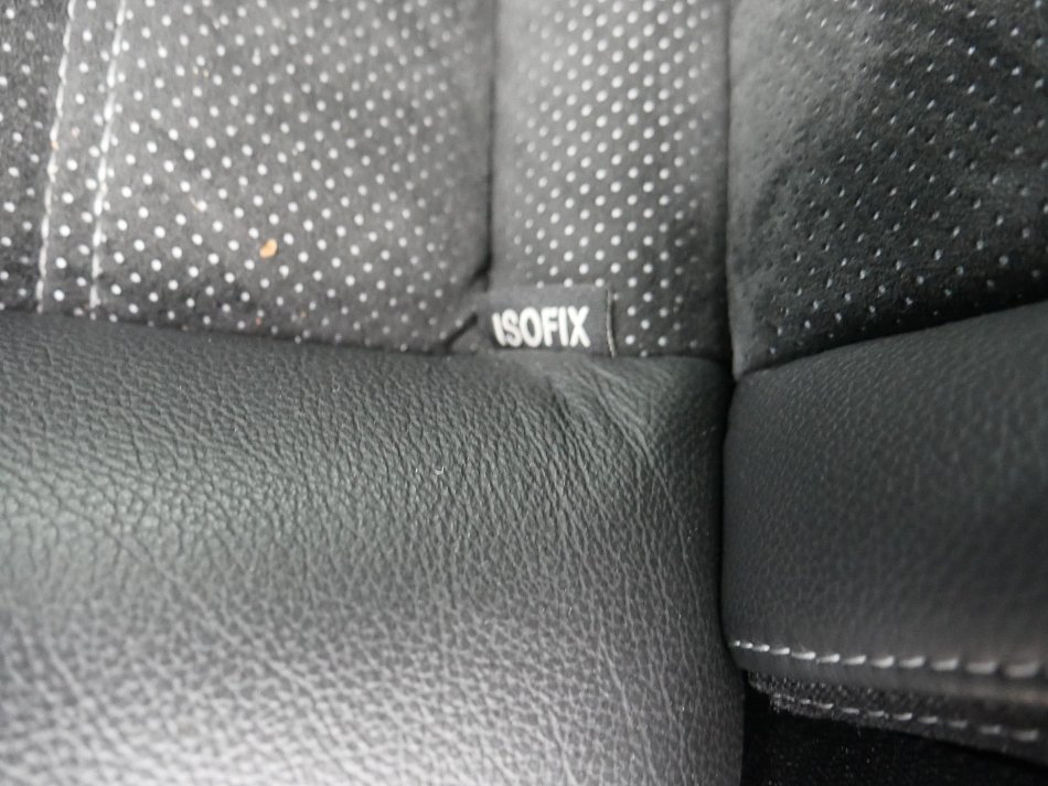 Ford Mondeo 2.0i Titanium