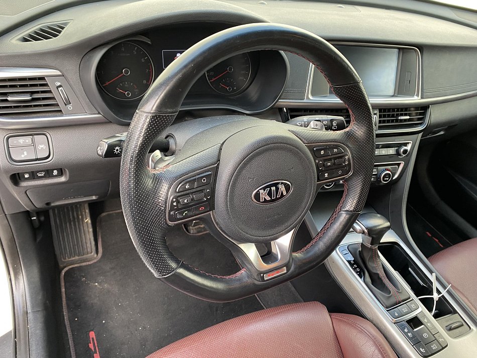 Kia Optima 2.0 T-GDi 