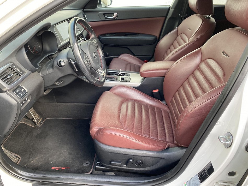 Kia Optima 2.0 T-GDi 