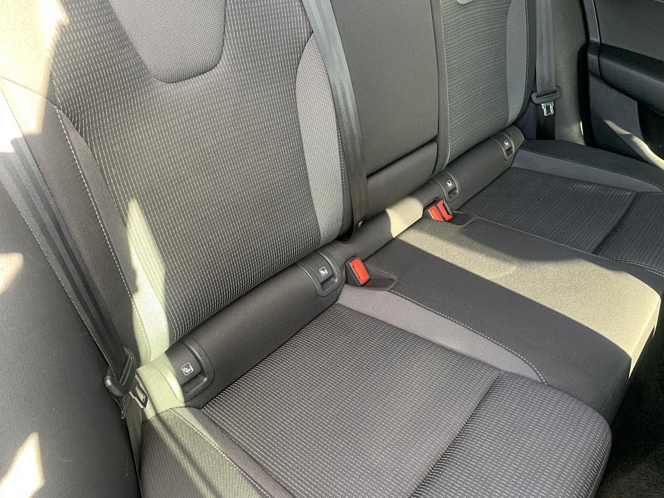 Škoda Octavia IV 2.0 TDi 