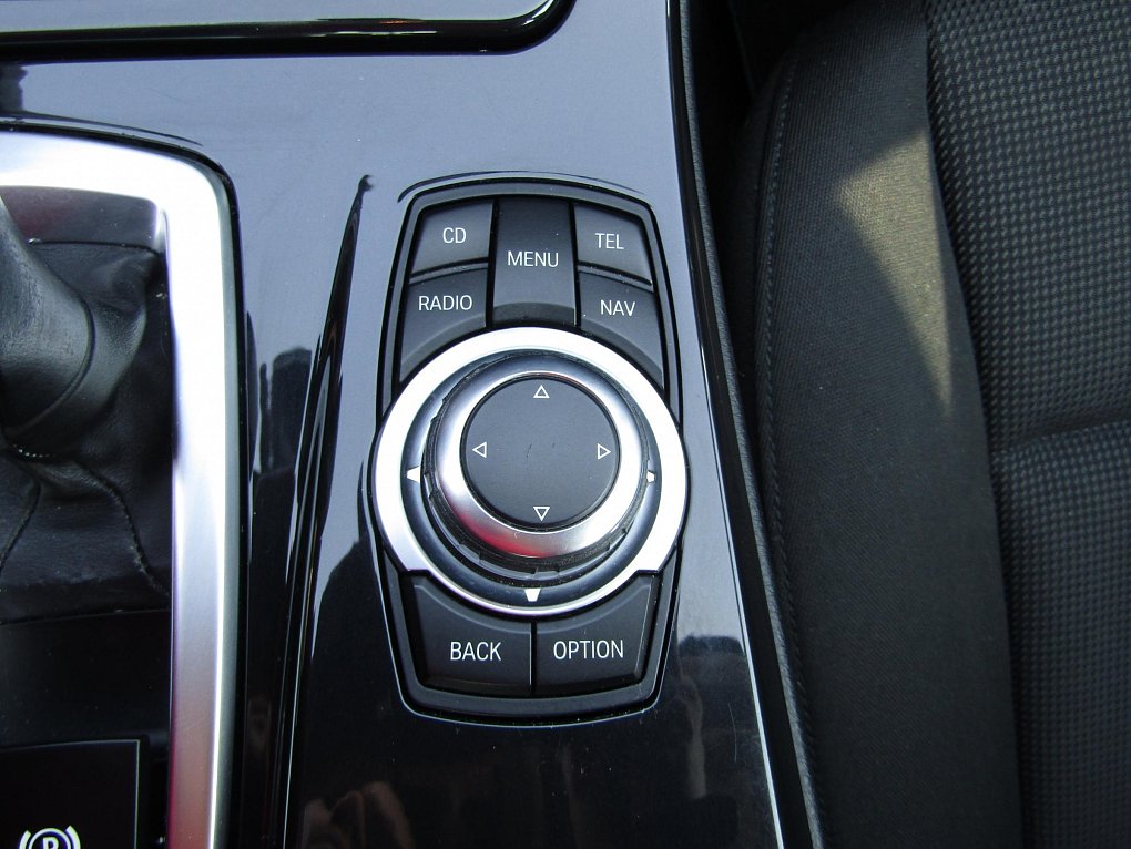 BMW Řada 5 3.0 D  525d