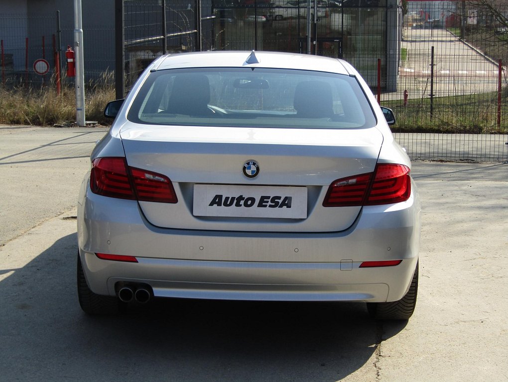 BMW Řada 5 3.0 D  525d