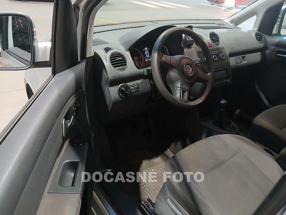 Volkswagen Caddy 2.0. 