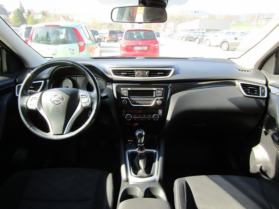Nissan Qashqai 1.2DIG 