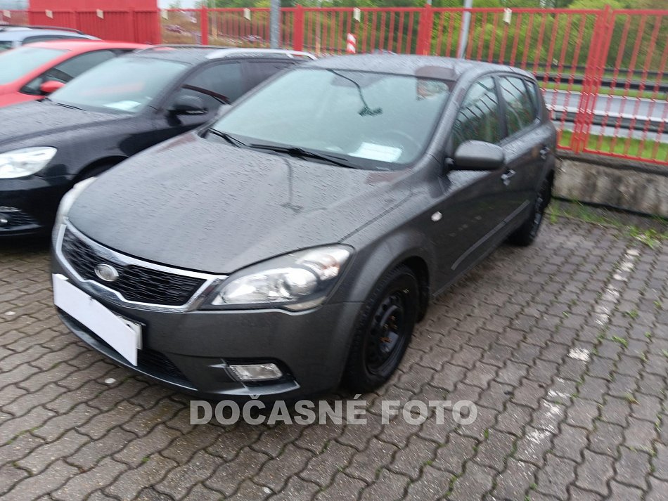 Kia Ceed 1.6 CRDi 
