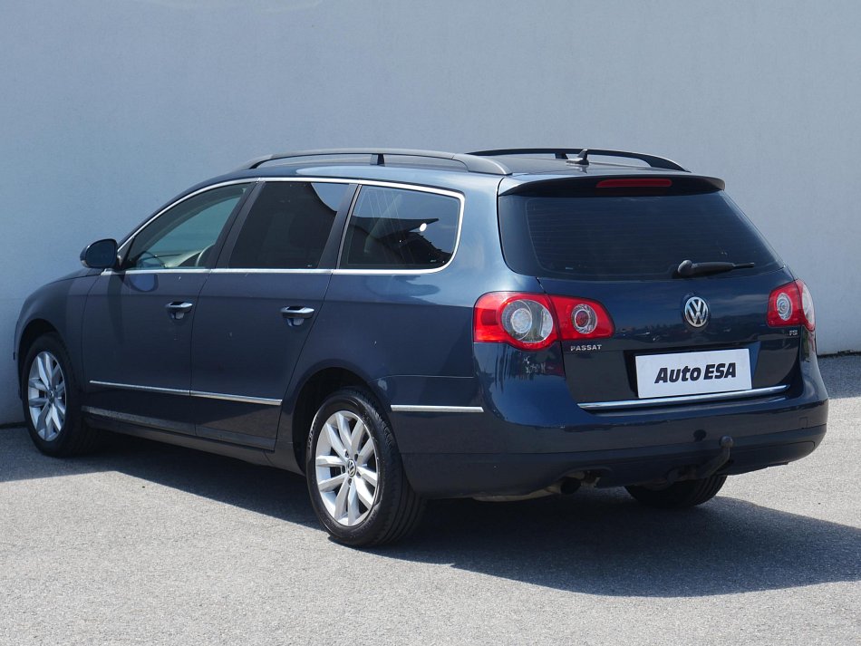 Volkswagen Passat 1.6 FSi 