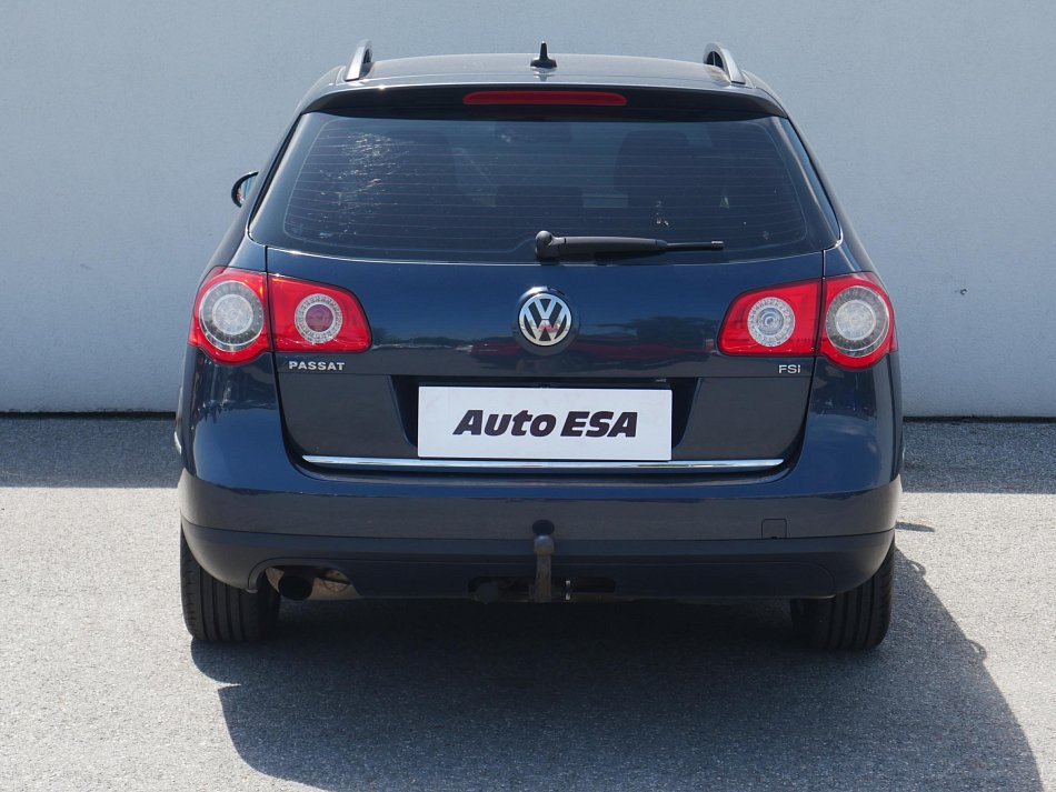 Volkswagen Passat 1.6 FSi 